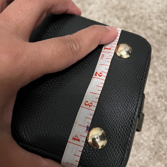 Excellent Condition Coach Black Leather Dome Satchel Crossbody Bag - Picture 13 of 13